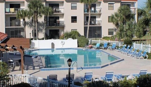 Condo, 2 Bedrooms