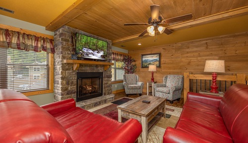 House, Multiple Beds, Hot Tub