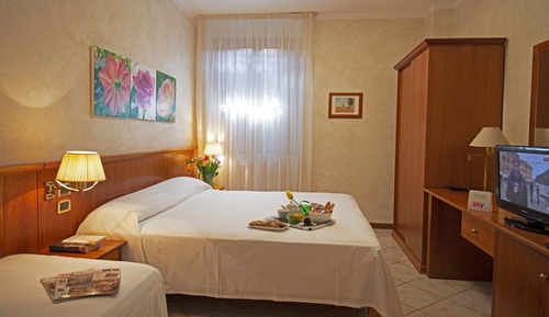 Classic Triple Room