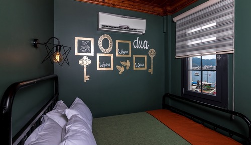 Economy Room, Sea View