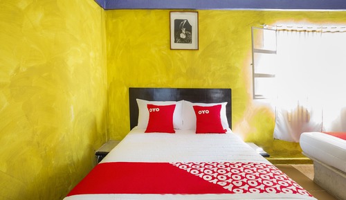 Standard Room (Three beds)