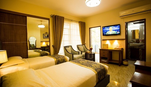 Premier Twin Room