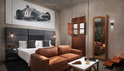 Suite Mercedes-Benz
