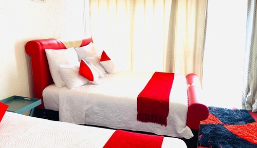 Family Suite, 2 Queen Beds, Private Bathroom