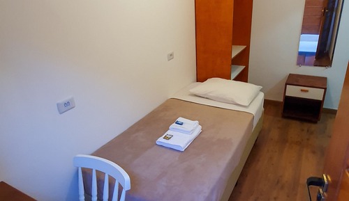 Exclusive Single Room