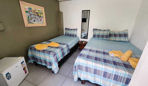 Economy Triple Room