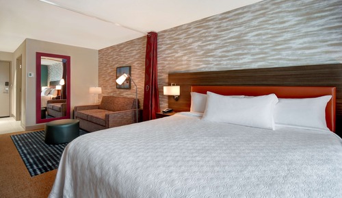 Studio Suite, 1 King Bed, Non Smoking