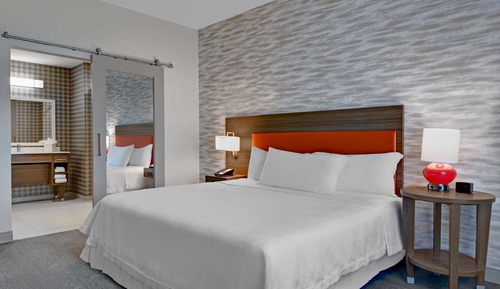 Suite, 1 King Bed, Accessible (Mobility & Hearing, Roll-in Shower)