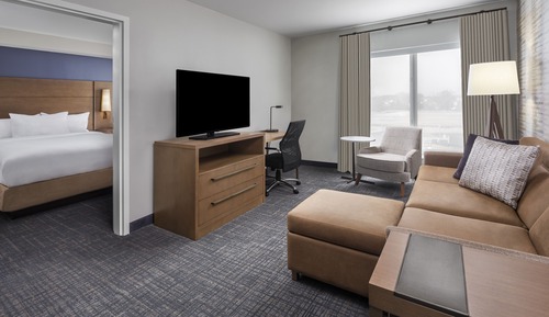 Suite, 1 Bedroom (Hearing Accessible)