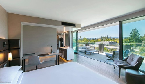 Deluxe Room, 1 King Bed, Terrace