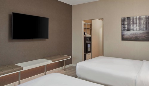 Standard Room, 2 Queen Beds (Hearing Accessible)