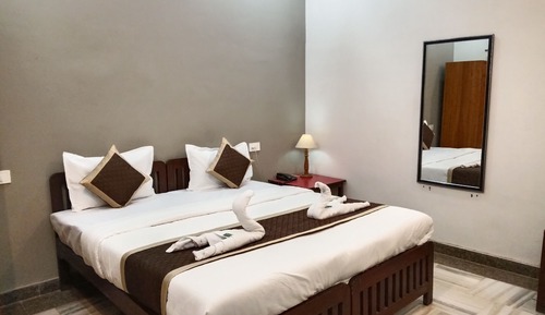 Deluxe Double Room, Garden View