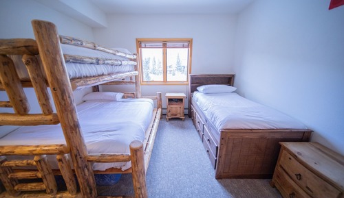 Signature Condo, 3 Bedrooms, Balcony, Mountain View (Gateway Lodge 5096)