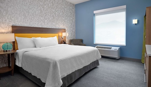 Studio, 1 King Bed, Accessible (Hearing)