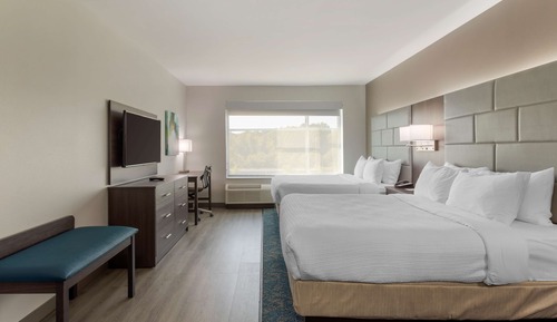 Suite, 2 Queen Beds, Non Smoking, Kitchenette (Larger Room)