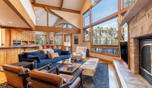 House (5 Bedrooms)