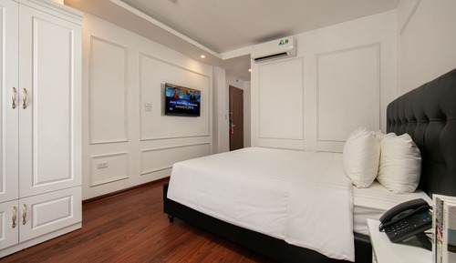 Executive Suite