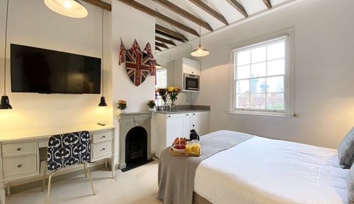 Signature Apartment