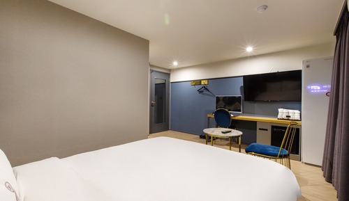 Premier Double Room