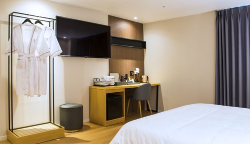 Deluxe Room, Non Smoking, City View