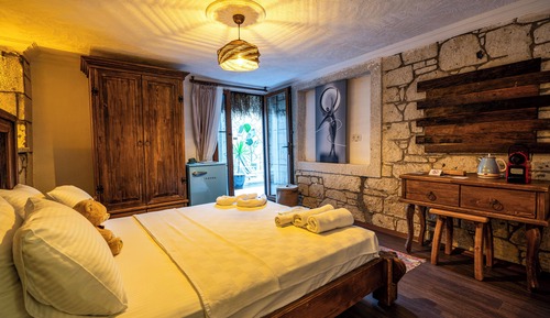 Exclusive Room