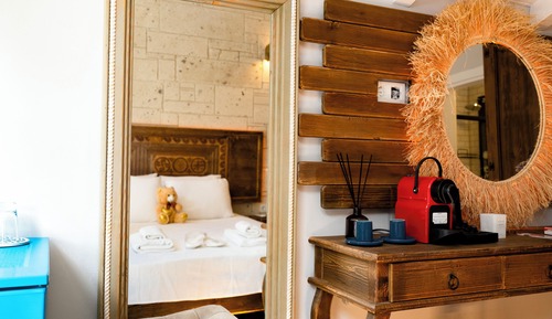 Deluxe Room, Balcony