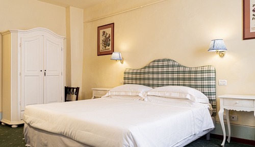 Luxury Triple Room, 1 Queen Bed with Sofa bed (25)