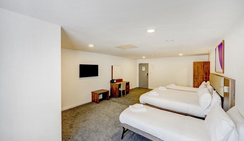 Standard Triple Room, Accessible