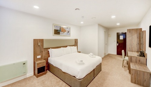Standard Quadruple Room (Shared)