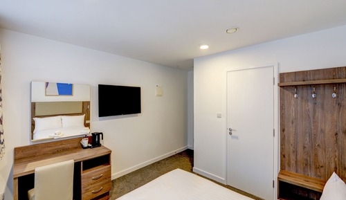 Superior Double Room (Shared)