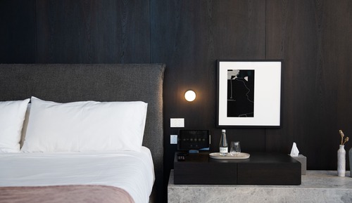 Oasis Suites
