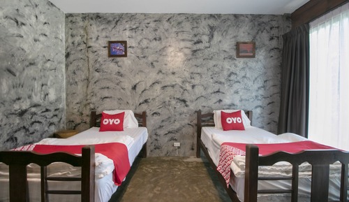 Premier Twin Room