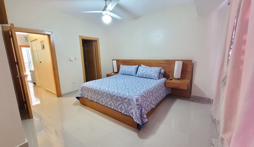 Apartment, 1 Bedroom, Balcony, Mountain View