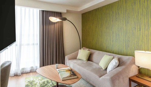 Deluxe Suite, 1 King Bed