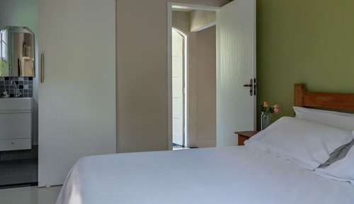 House, 2 Bedrooms