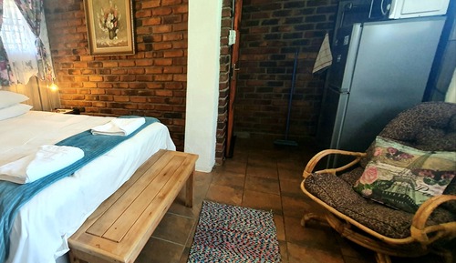 Basic Chalet (Lemoentjiedoring)