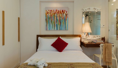 Deluxe Room B