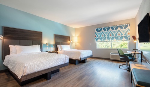 Room, 2 Queen Beds, Accessible, Bathtub (Mobility & Hearing)