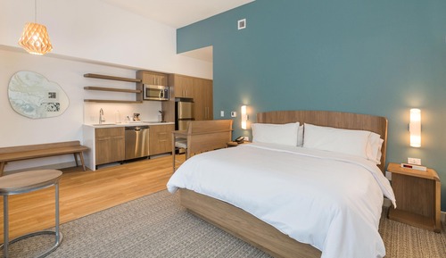 Studio, 1 King Bed with Sofa bed, Non Smoking (Hearing Accessible)