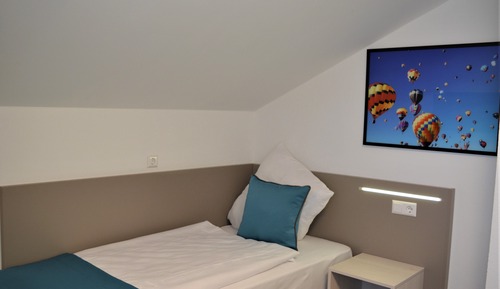 Economy Single Room