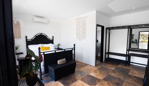 Comfort Room