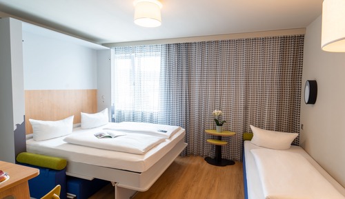 Family Studio, Multiple Beds