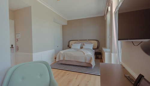 Double Room, Balcony