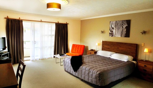 Deluxe Studio with Spa