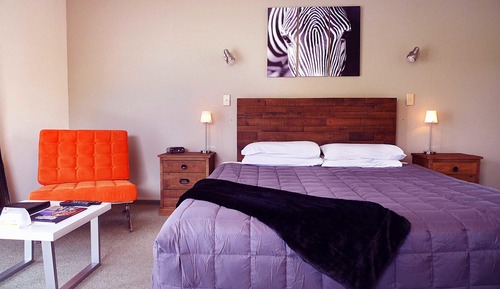 Twin Studio with Spa