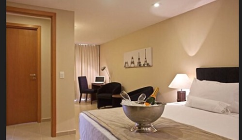 Suite Master (acesso 15 degraus)