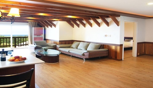 Deluxe Villa