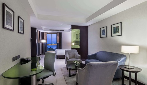 Junior Suite, 1 King Bed, Sea View