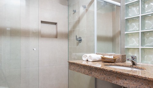 Standard Suite