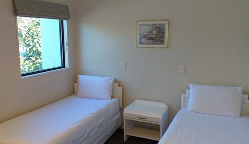 Family Room, 1 Bedroom